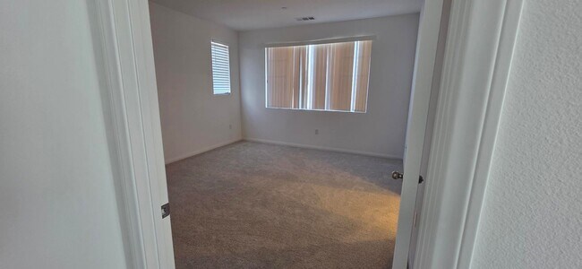 Building Photo - Welcome Home!!  Brand New Build Solar Rental in the Heart of Menifee!