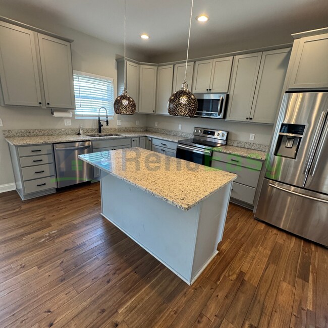 Building Photo - 3400 Freemason Dr