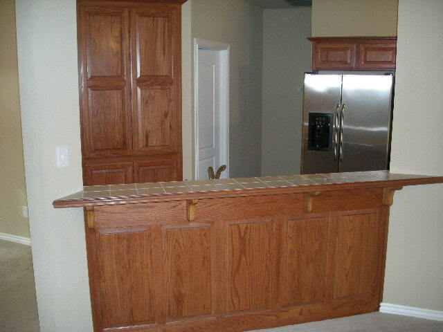 Building Photo - 833 SW 40th St