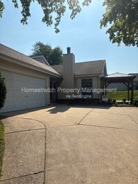 Building Photo - 1324 Forest Creek Dr.
