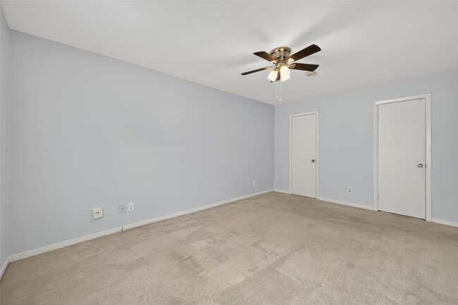 Building Photo - 9017 Gaylord Dr