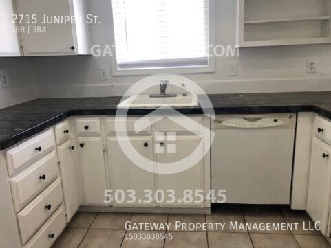 Building Photo - 2715 Juniper St