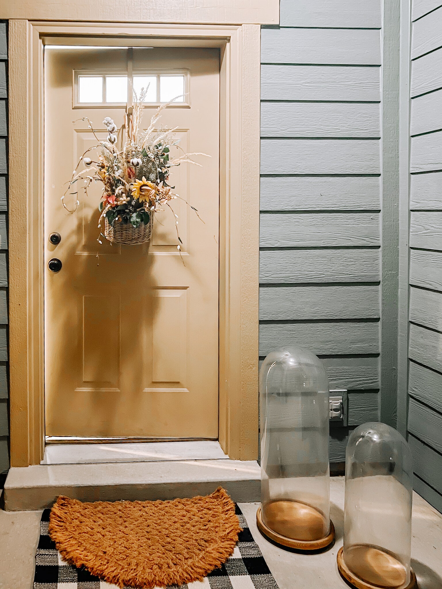 Front door - 3784 W Periwinkle Dr