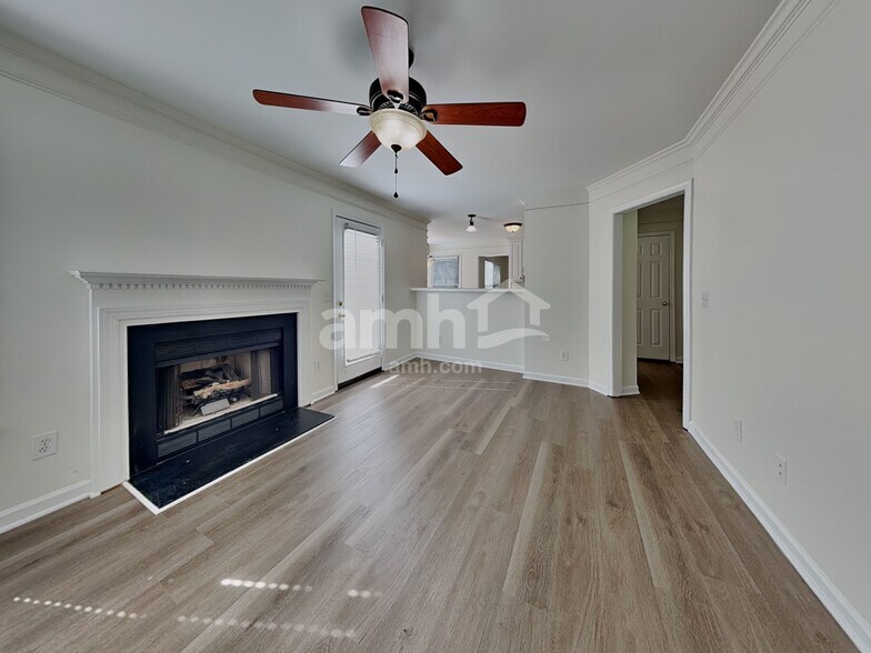 Building Photo - 4905 Heritage Woods Ct