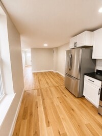 Building Photo - 224 N Patterson Park Ave