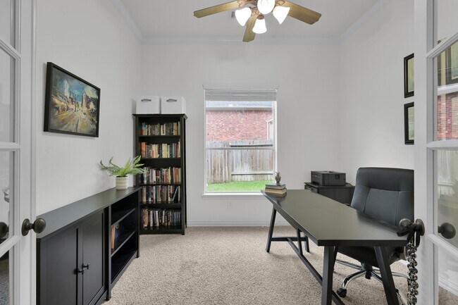 Building Photo - 4770 Jackson Square Dr