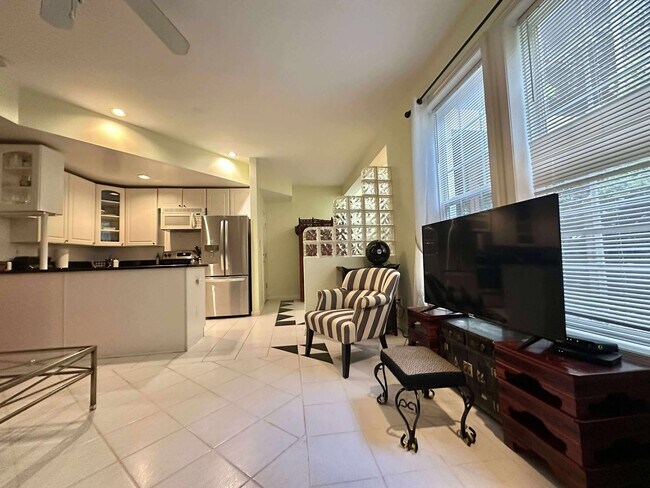 Building Photo - 2403 Shreve Hill Rd