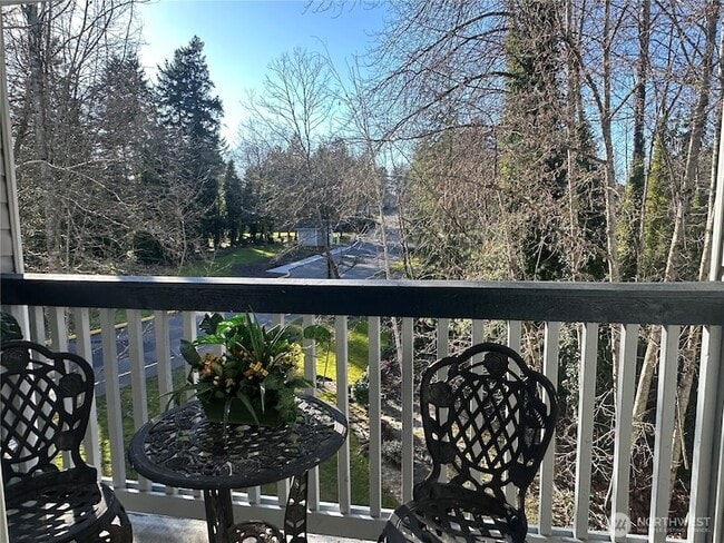 Building Photo - 33020 10th Ave SW