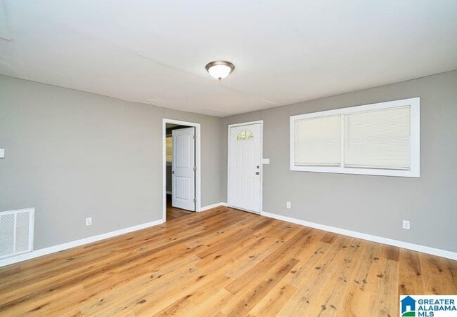 Building Photo - 509 Arnold Cir