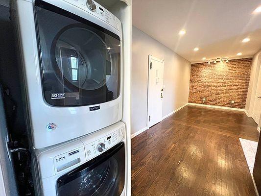 Building Photo - 1 bedroom in BRONX NY 10468