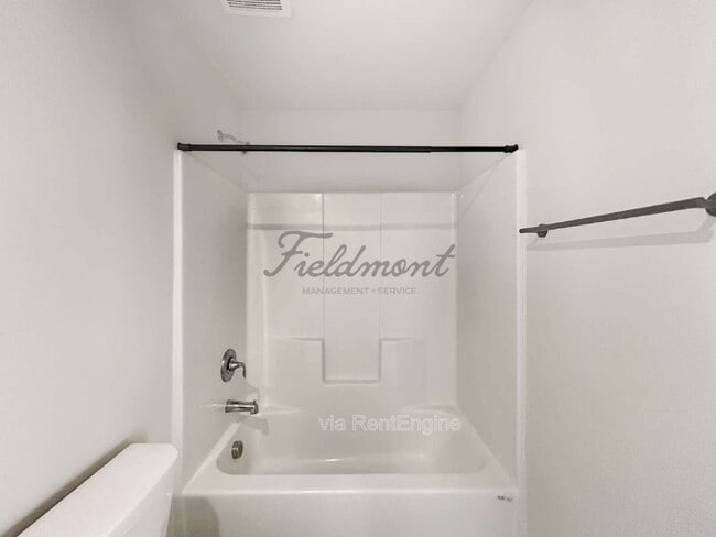 Building Photo - 209 Stammer Ln