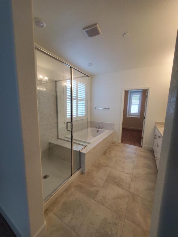 Building Photo - 5961 Rosalee St