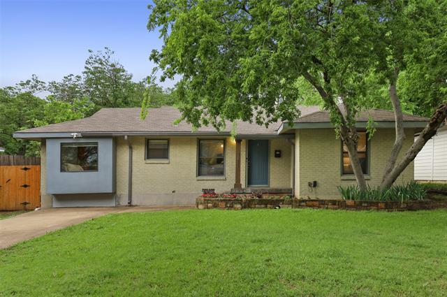 Primary Photo - 3811 Lenel Dr