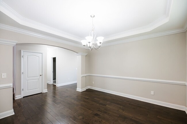 Building Photo - Stunning 5 Bedrooms, 4 Baths home in Summerfield with 2 car garage.