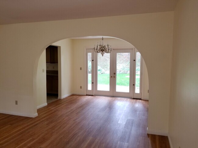 Building Photo - 5977 Agee St