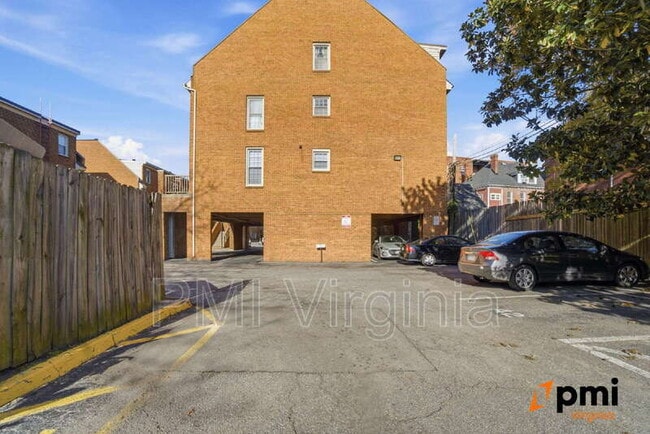 Building Photo - 1210 Stockley Gardens