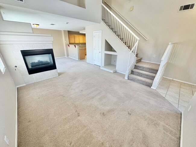 Building Photo - Beautiful Northwest Las Vegas home with functional layout