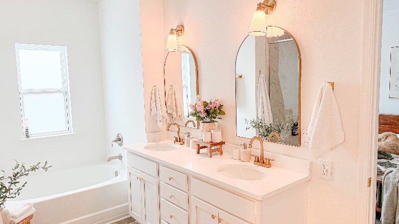 Building Photo - 211 Piper Cv