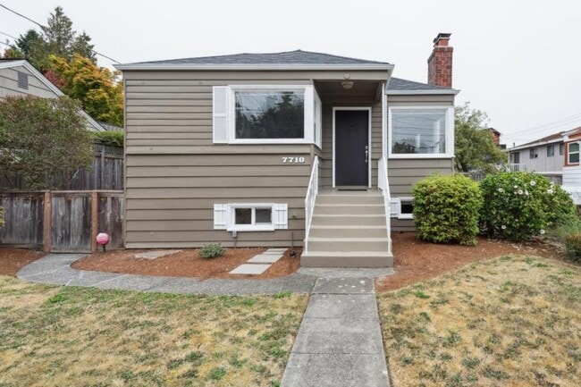 Building Photo - 3 bedroom in Seattle WA 98117