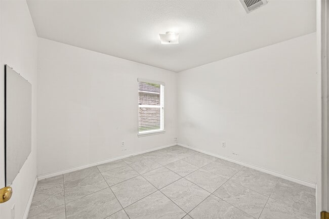 Building Photo - 7331 Wimberly Oaks Ln