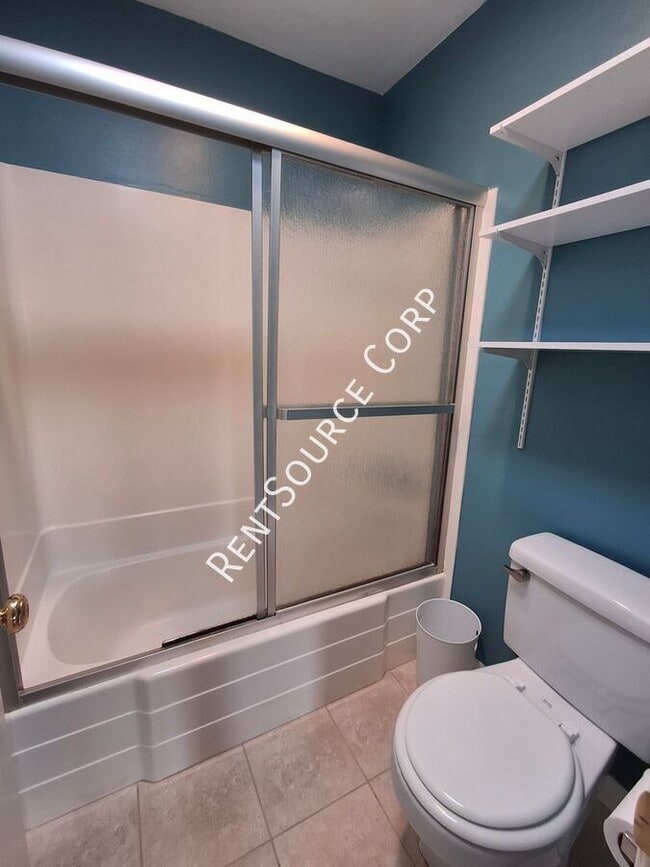 Building Photo - 23515 Lyons Ave