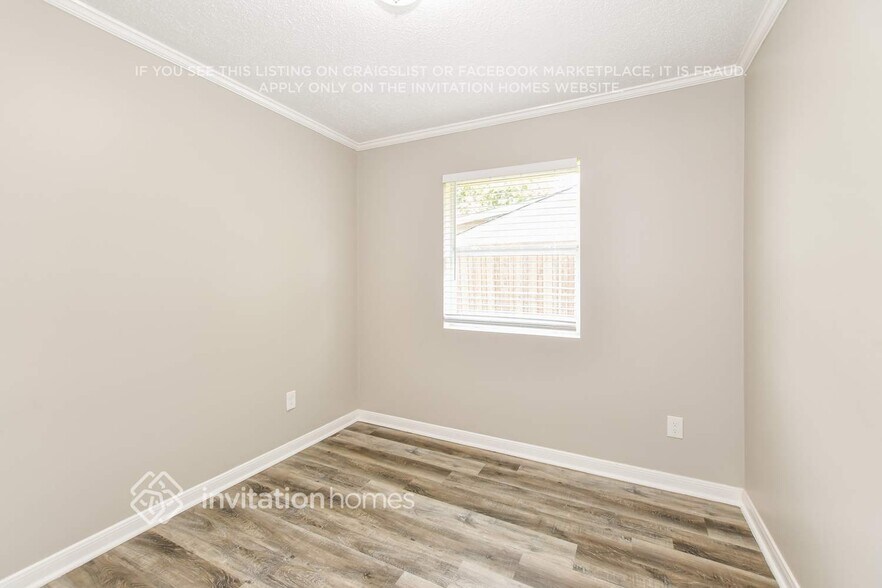 Building Photo - 1005 Richard Dr