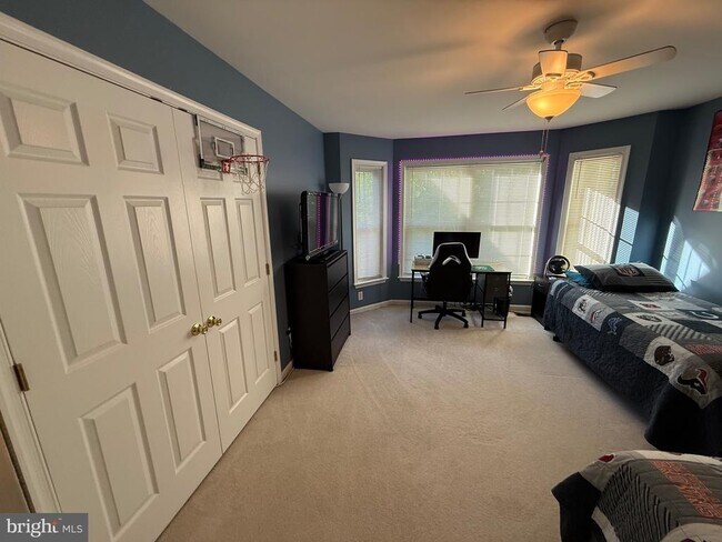 Building Photo - 2522 Quail Run