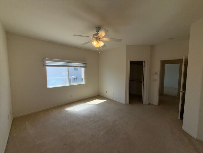 Building Photo - 6220 Orchard Hill Way