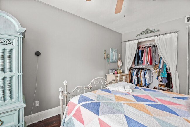 Building Photo - 408 Ramble Ln