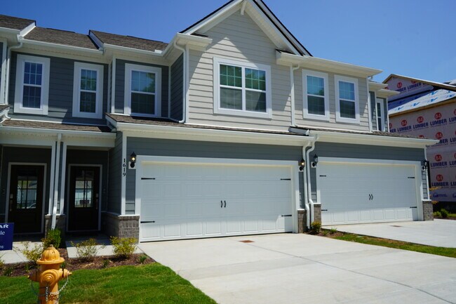 Building Photo - 1619 Manuka Ln