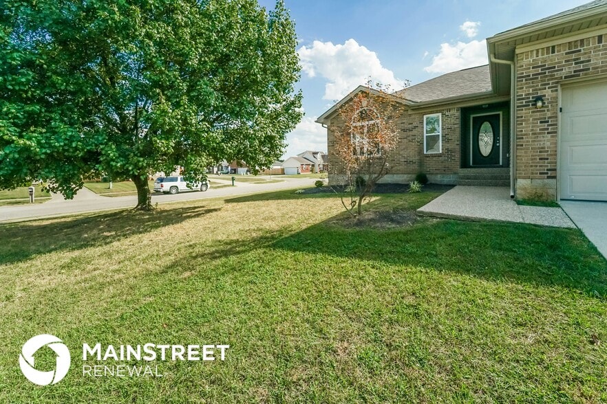 Building Photo - 6700 Leverett Ln