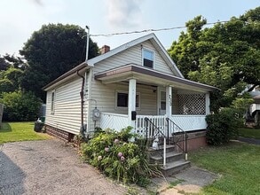 Building Photo - 230 72nd St
