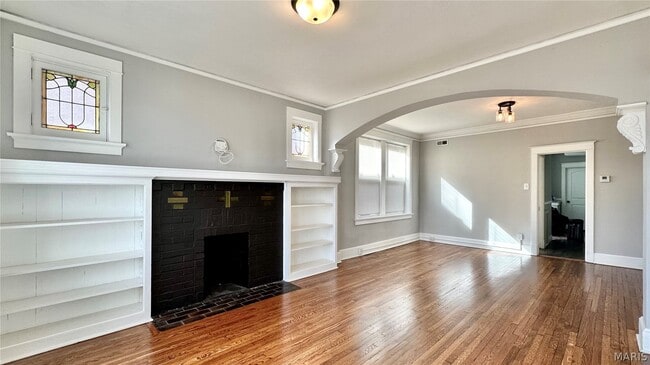 Building Photo - 4917 Murdoch Ave