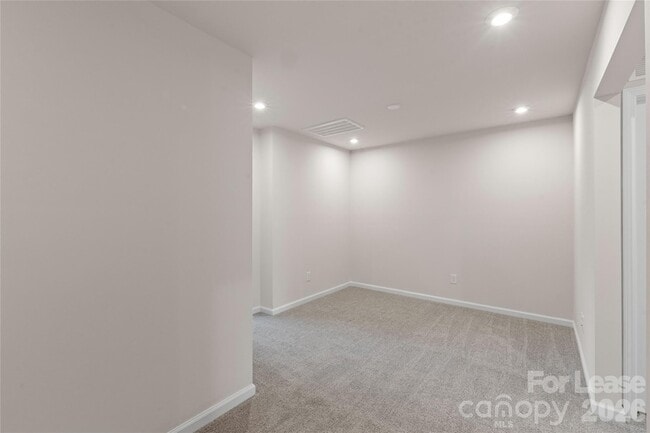 Building Photo - 5612 Axil Ln