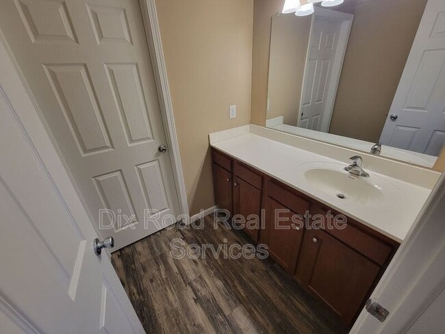 Building Photo - 268 Timber Hill Dr
