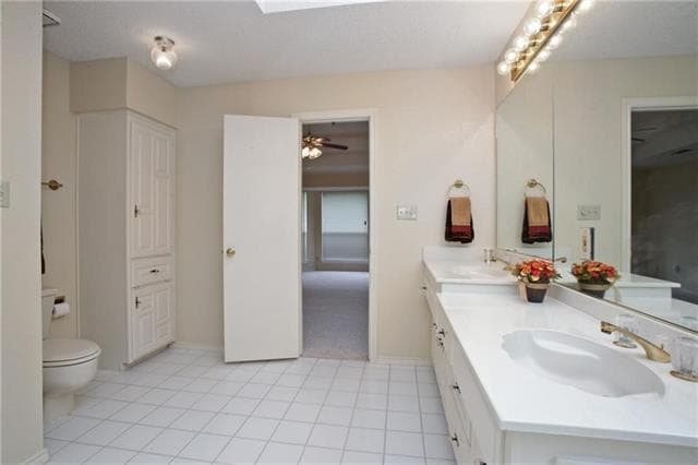 Building Photo - 2127 Windy Ridge Ln