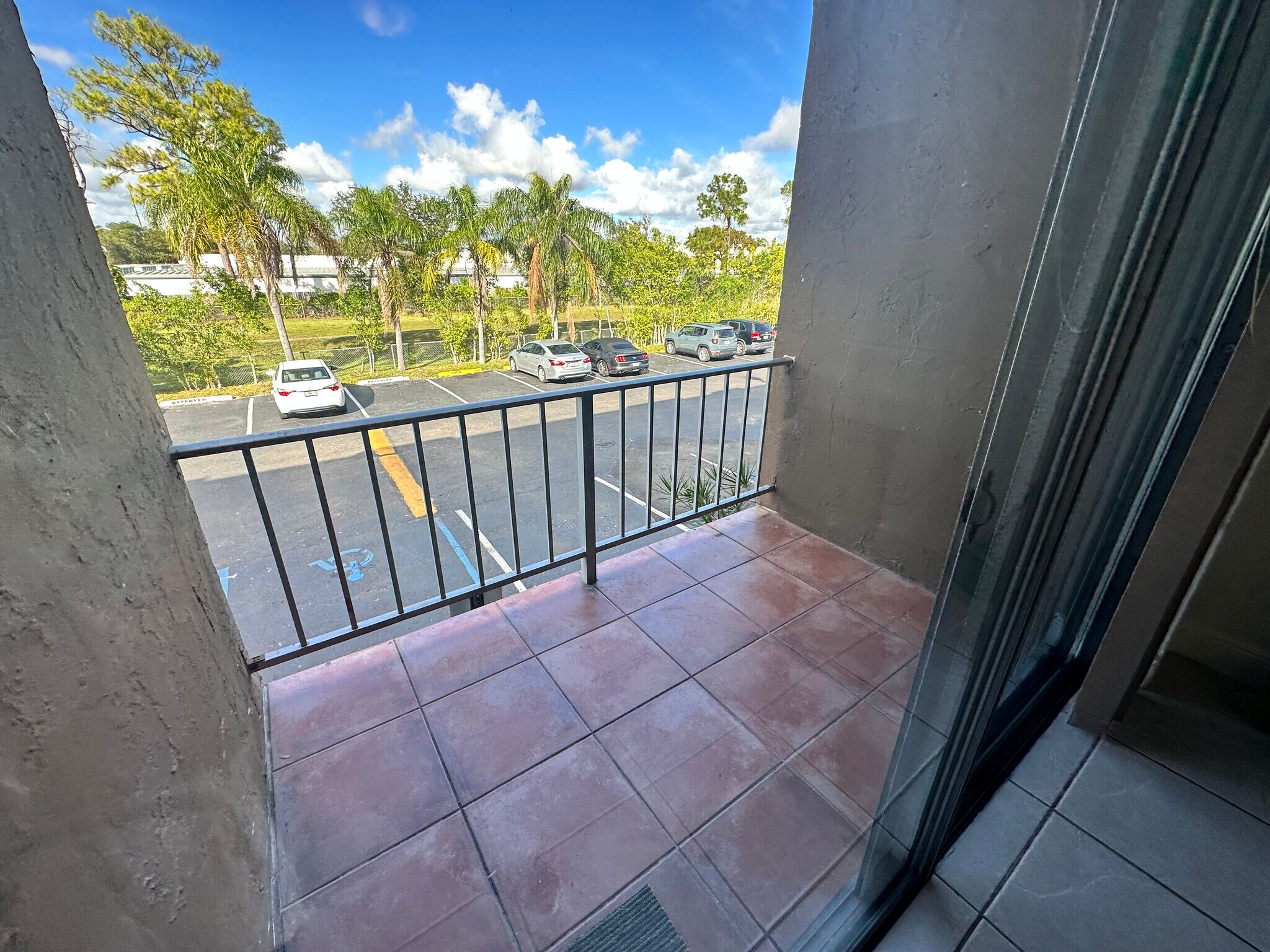 Building Photo - 9403 SW 76th St