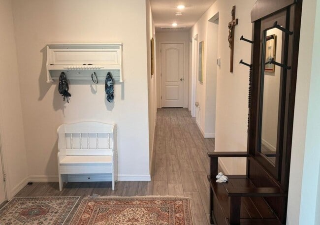 Building Photo - 9725 Southern Charm Cir