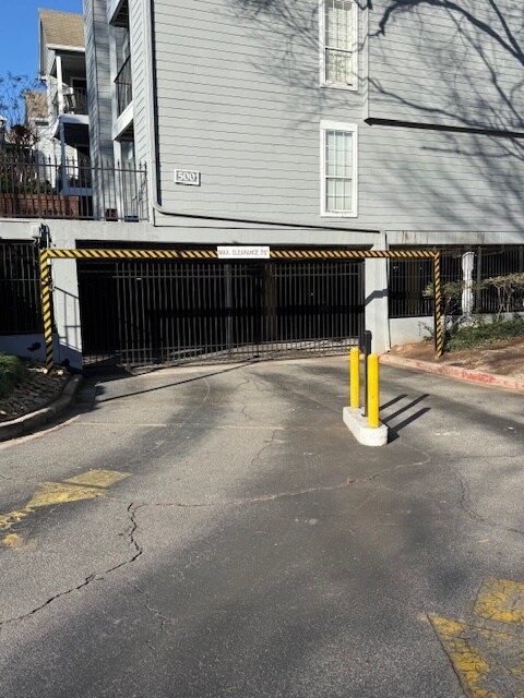 Building Photo - 534 Granville Ct