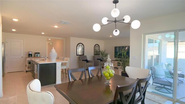 Building Photo - 6987 SW 136th Ln