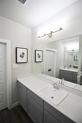 Building Photo - 139 Lost Maples Wy