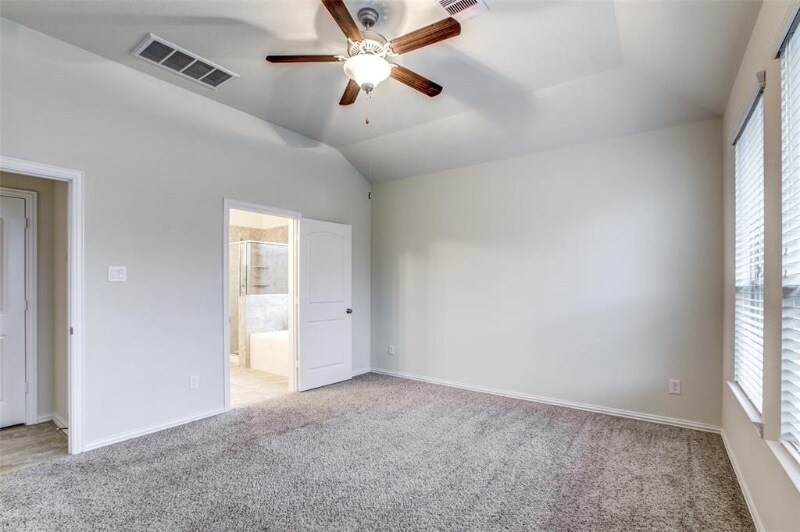 Building Photo - 4354 Umber Shadow Dr