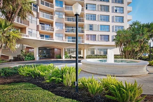 Building Photo - 2600 N Flagler Dr