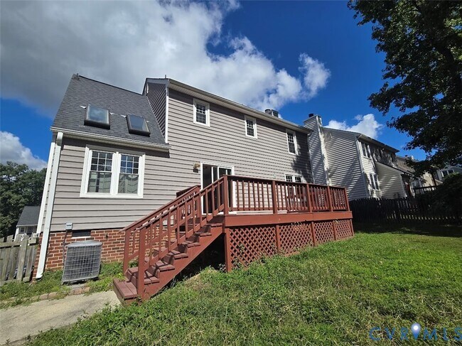 Building Photo - 4905 Merlin Ln