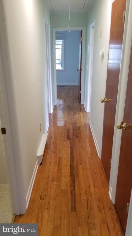 Building Photo - 219 E Chew Ave