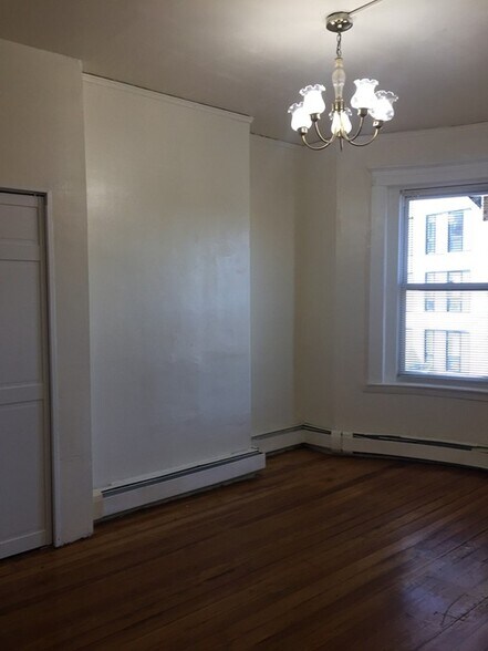 Building Photo - 20 S Huntington Ave