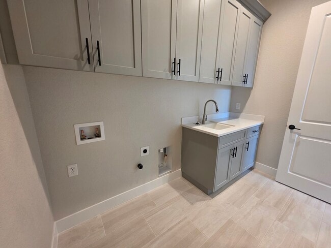 Building Photo - New construction 3 bedroom in Lodi!