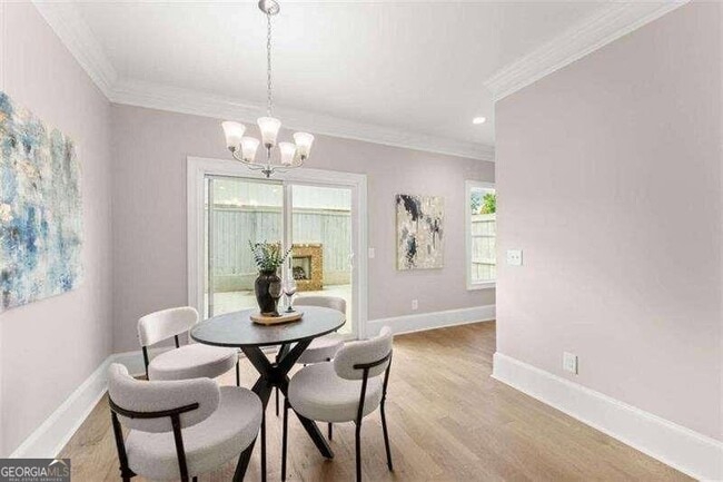 Building Photo - 502 Washington St NW