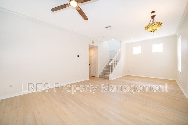 Building Photo - 14143 Ancilla Blvd