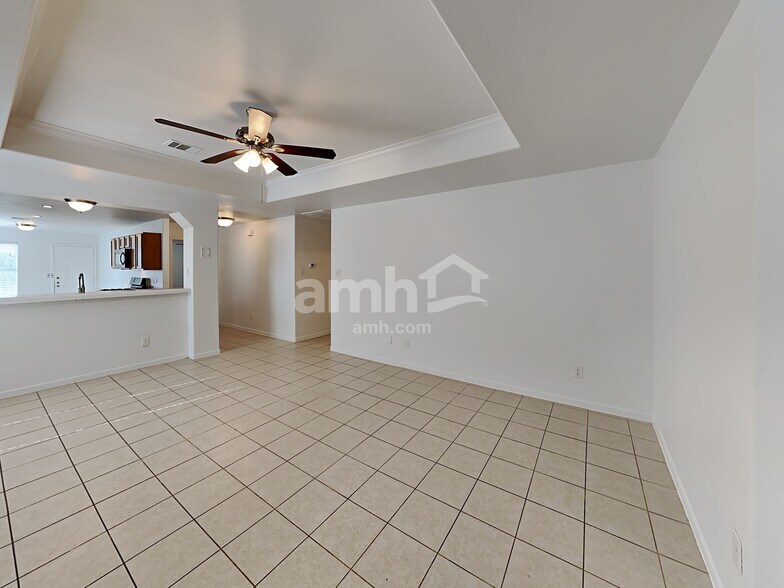 Building Photo - 21447 Hannover Grove Ln